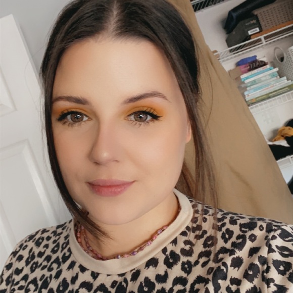 Meet your Posher, Jaime - Picture 1 of 1